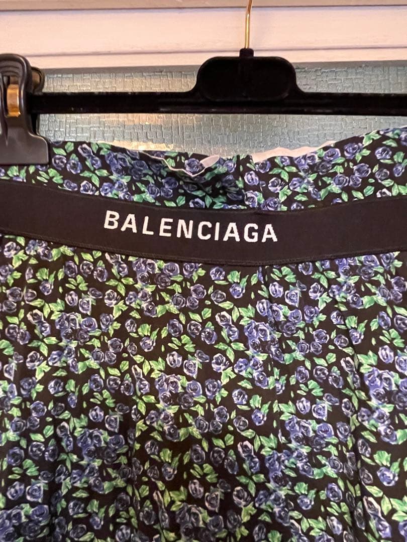 BALENCIAGA フラワープリント プリーツスカート　【美品】