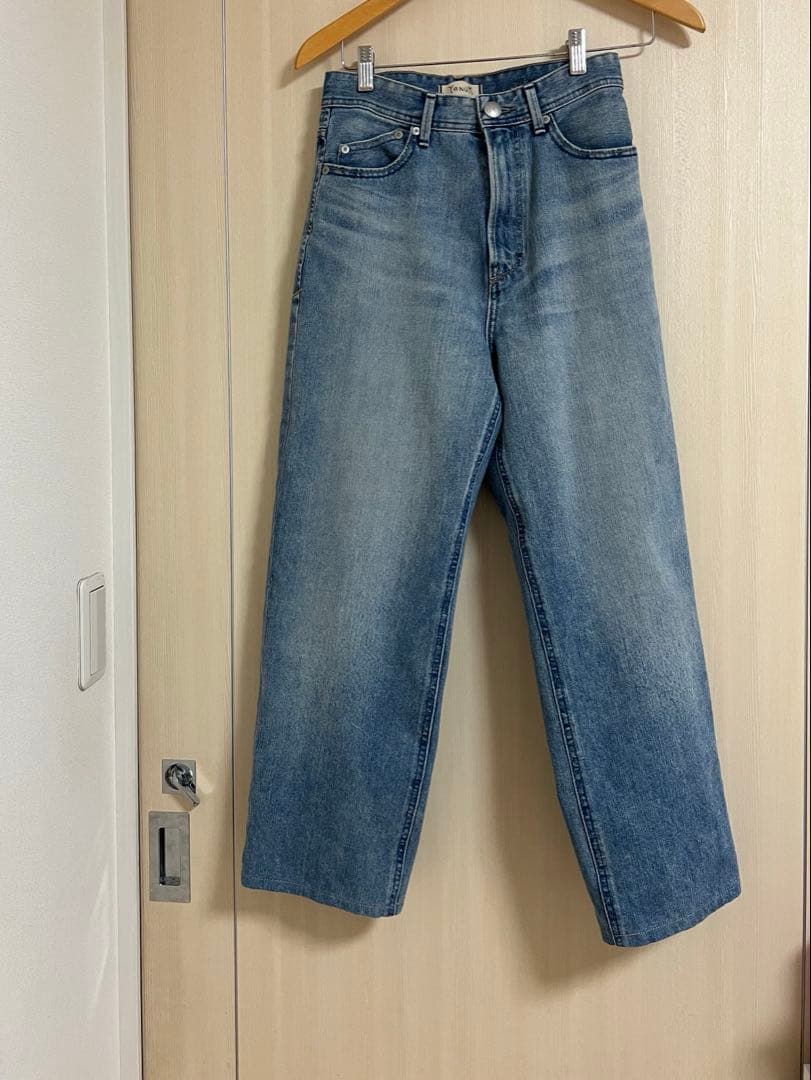 美品　ヤヌーク　ボーイズストレート LEA サイズ25