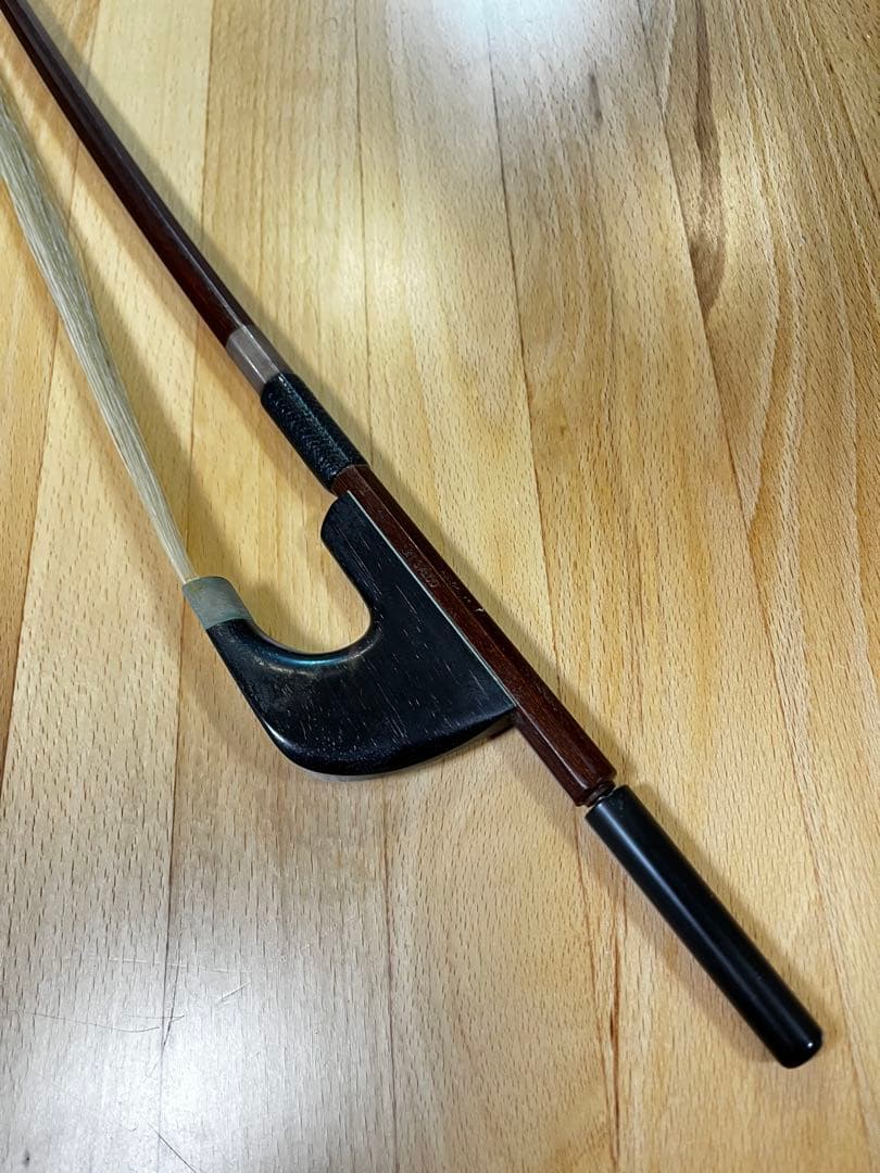 コントラバス弓　AT SALD