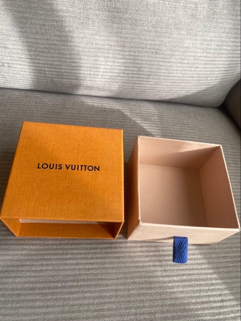 Louis Vuitton ブレスレット プティ ルイ M00374 ヴィトン