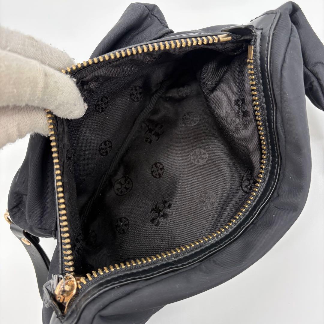 美品✨トリーバーチ ウエストポーチ ボディバッグ ナイロン ゴールド金具 黒