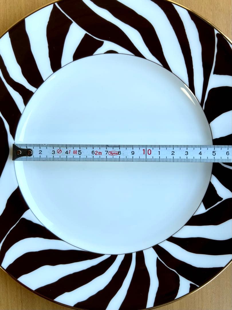 【2枚セット】kate spade ゼブラ柄 ＆ブラウン プレート 24cm