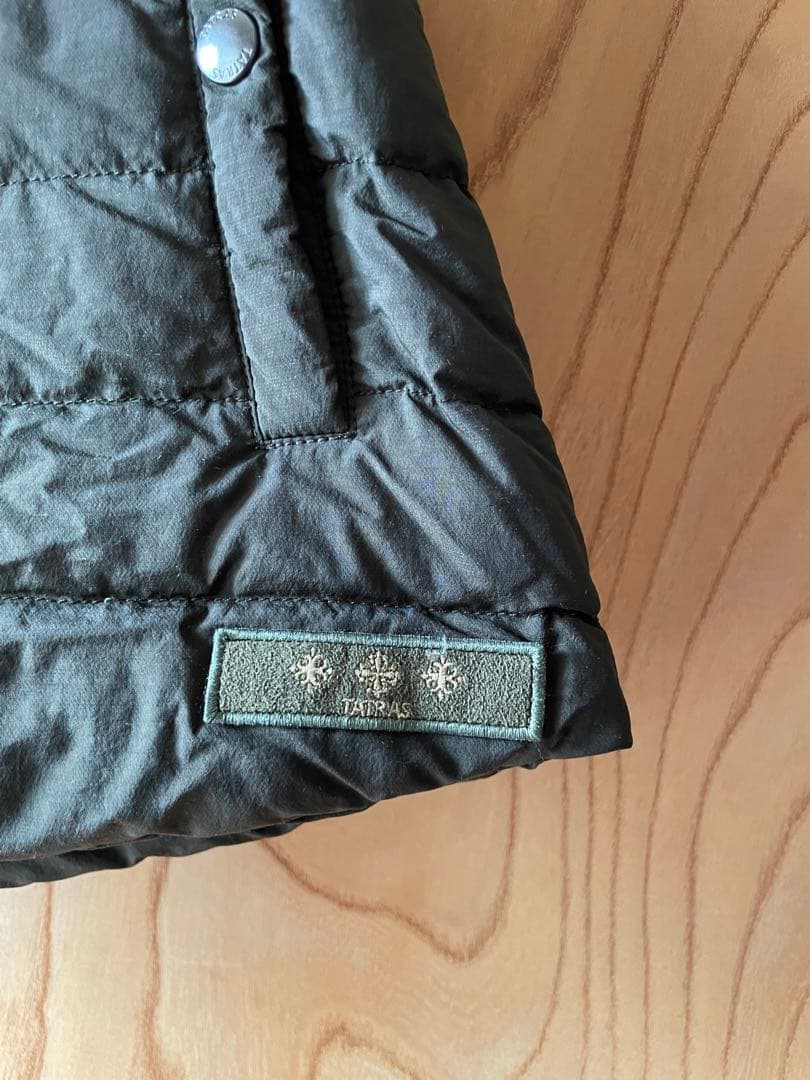 タトラスダウンベスト