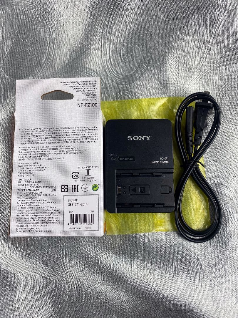 SONY NP-FZ 100バッテリ+BCQZ 1充電セット未使用H3