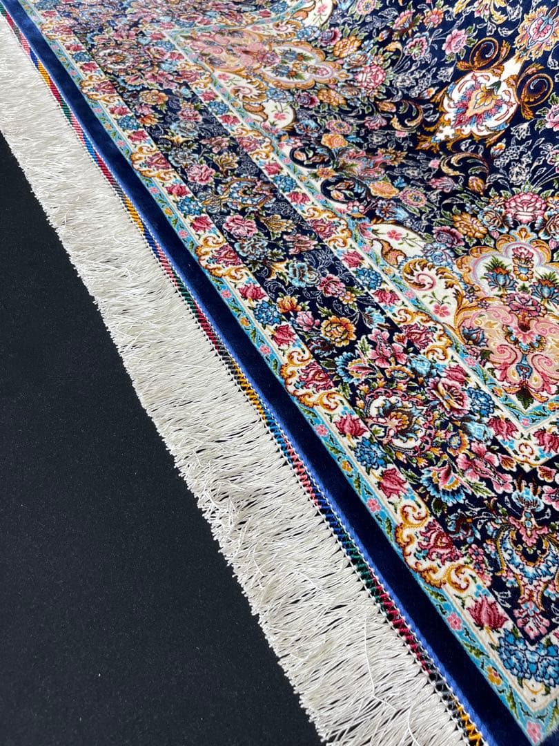 最高級 ペルシャ絨毯シルク イラン クム産 約225万ノット102×153cm