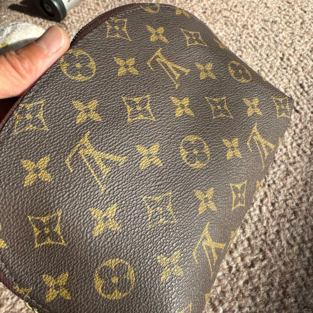 あき☆ 　Louis Vuitton モノグラム ポーチ