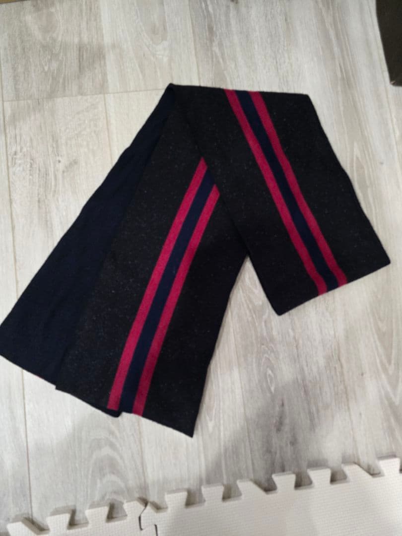 正規品　GUCCI ストライプマフラー 黒