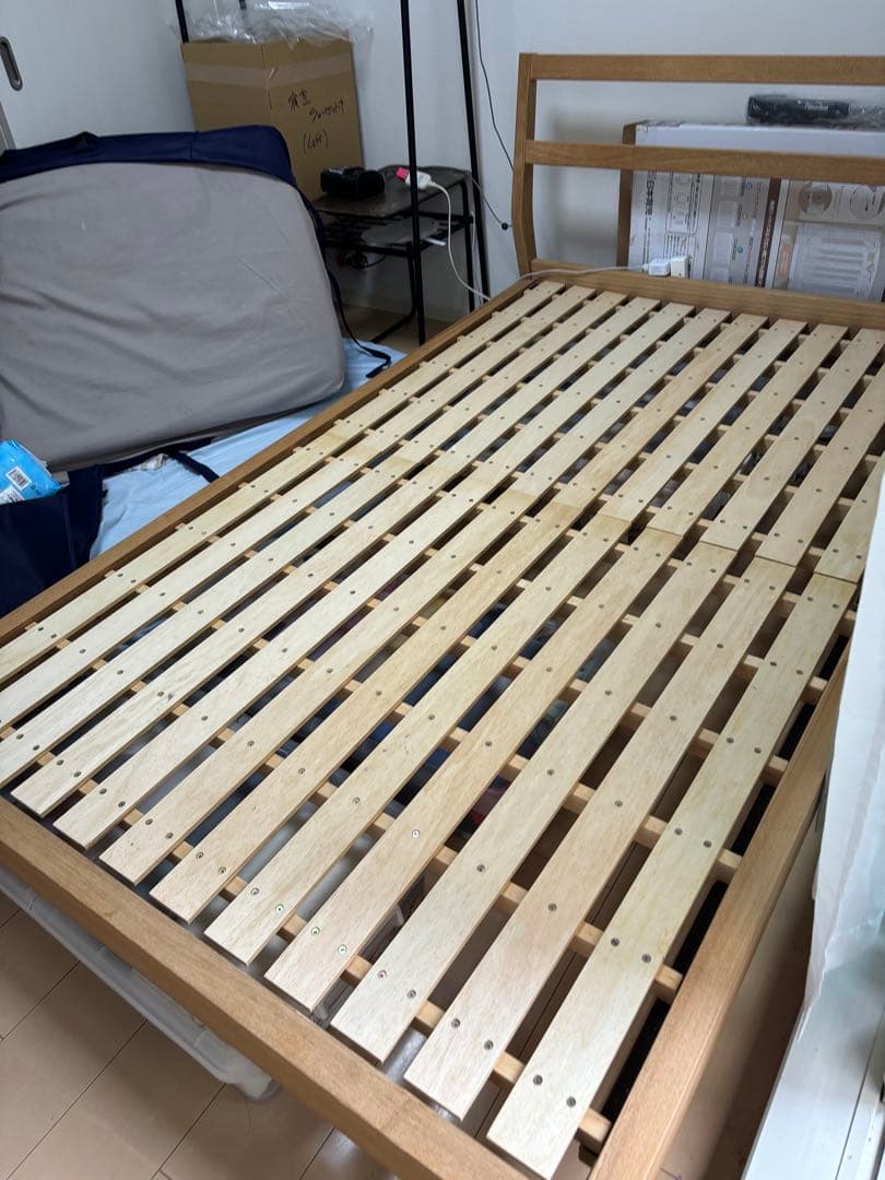 無印良品　セミダブル　ベッド　タモ材