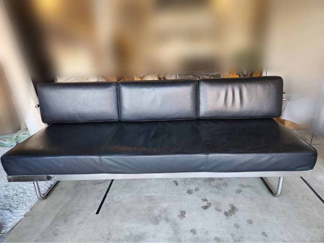 ル・コルビジェ LC5 Day Bedデイベッド トリプルソファ