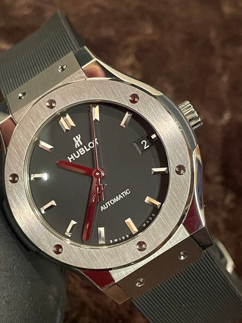 ウブロ クラシックフュージョン 38mm 565.NX.1171.RX 稼働品