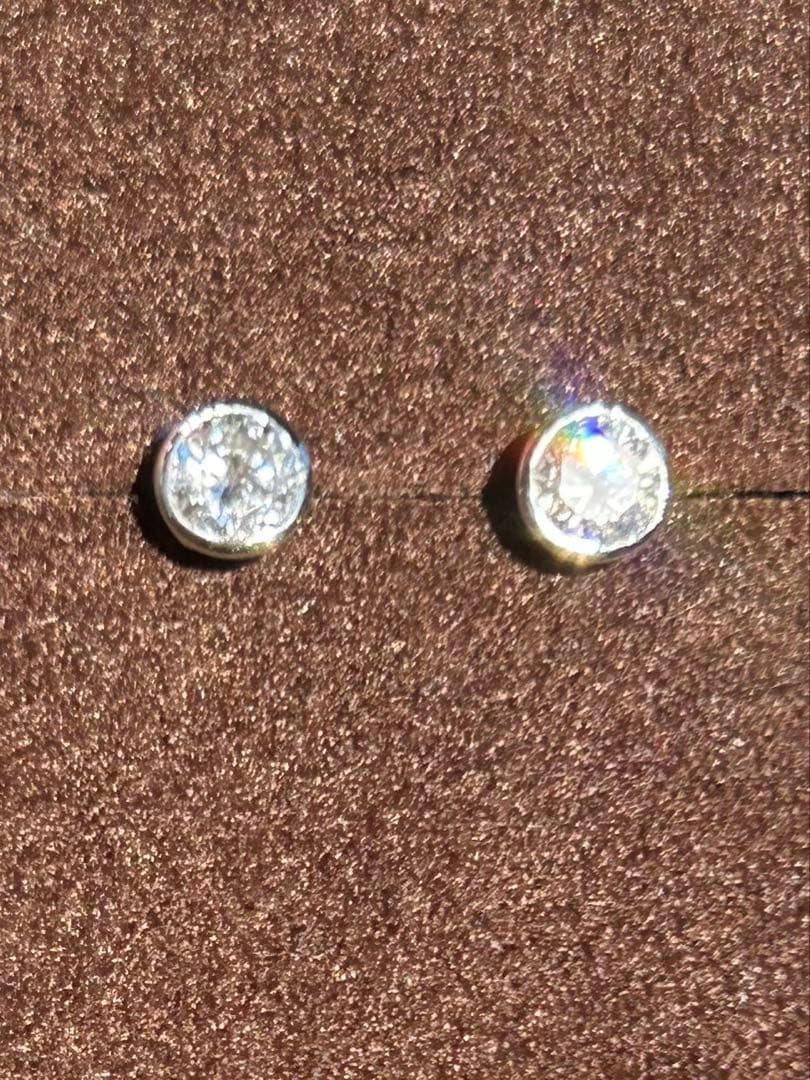 一粒ダイヤ 天然ダイヤ 0.517ct プラチナ フクリンピアス Pt900