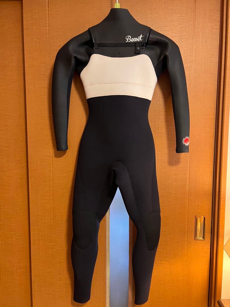 n*o様 BE WET 既製品　ウェットスーツ