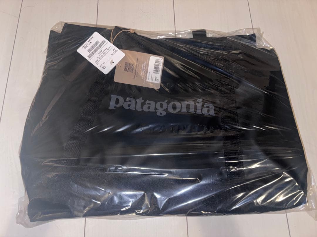 【新品/未使用/未開封】パタゴニア ブラックホール トート25L FA25