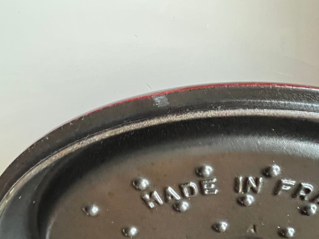 Staub ストウブ 鍋 オバール グレナディンレッド 23cm