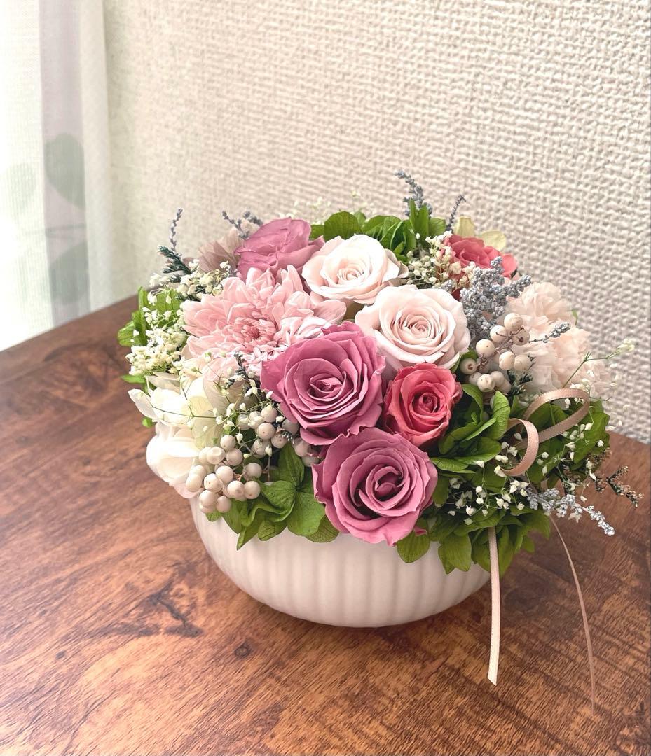 ＊*..華やぎあるローズアレンジ..＊°..ナチュラルインテリア　お花の贈り物