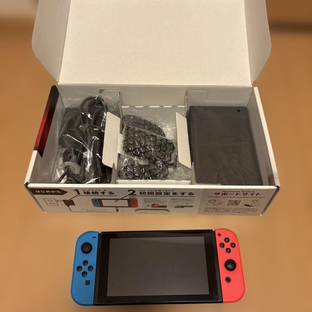 Nintendo Switch 本体 赤と青