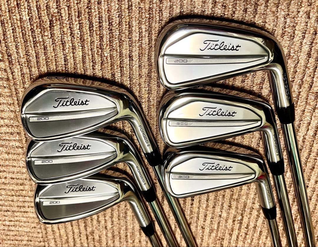 【ほぼ新品】2023 タイトリスト T200 アイアン6本（5-PW） セット