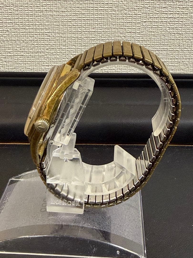 RADO 腕時計 ゴールド