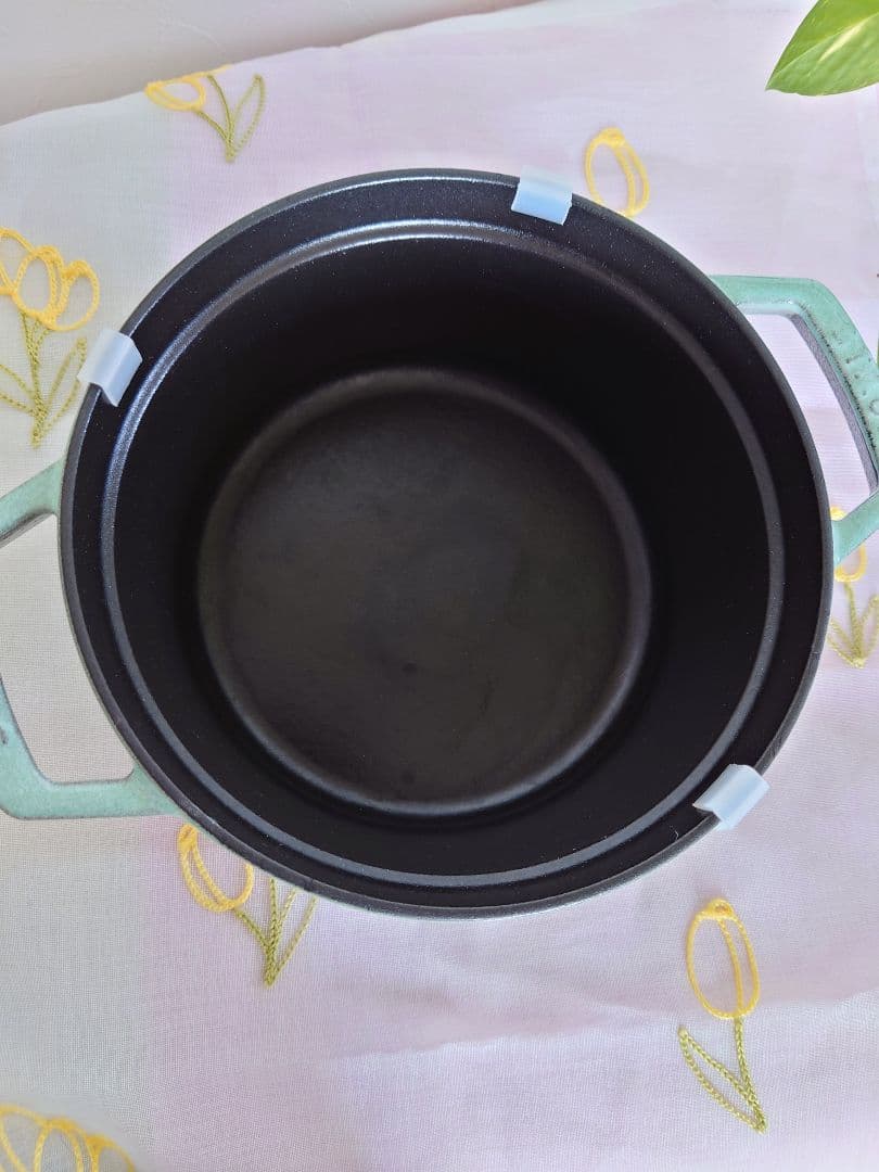 【美品】STAUB ココット ラウンドセージグリーン 20cm