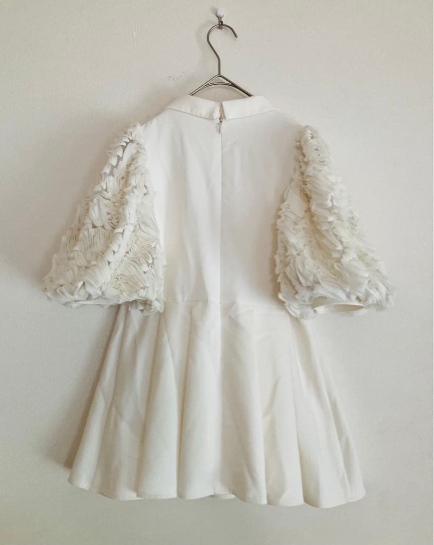 新品●CELFORDセルフォード●ペプラム 襟付きフリル ブラウス●36