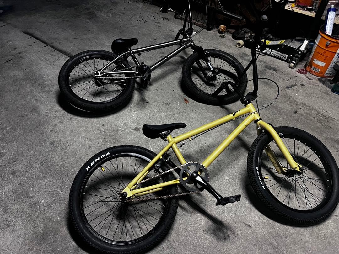 BMX 20インチ イエロー ゴールド オシャレ 自転車