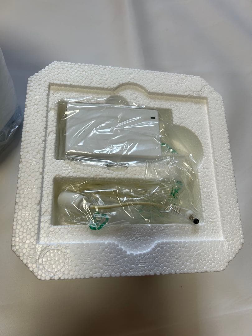 旧型eSpring アムウェイ浄水器　本体のみ（紫外線ランプとフィルター付き）