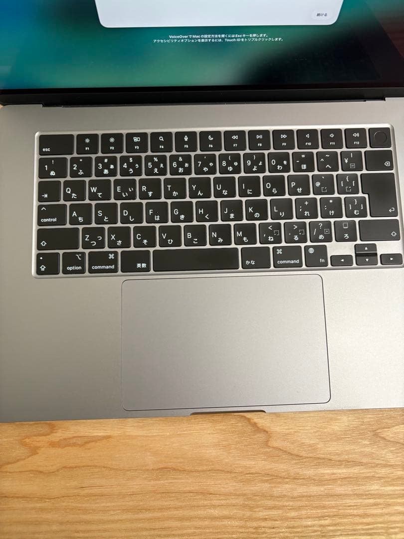 【美品】- Apple MacBook Air M2 15インチ　スペースグレー