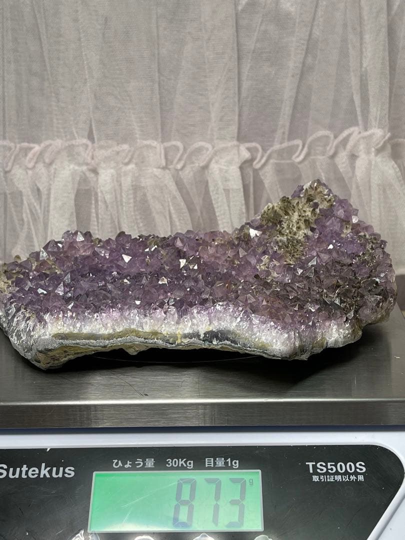 ウルグアイ産  アメジストクラスター  天然石　原石　 紫水晶 　台座付き