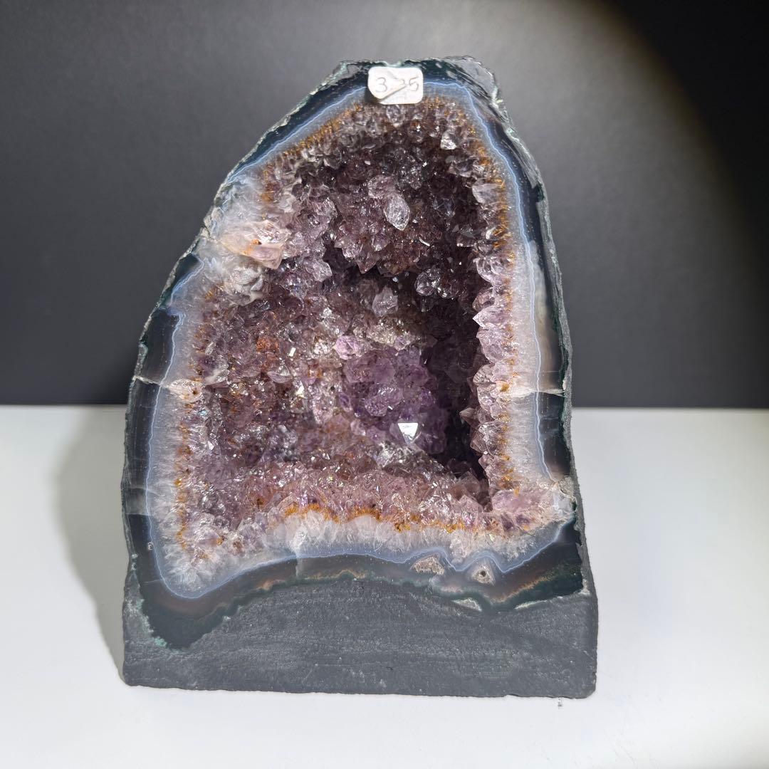 天然石タイチンルチルクォーツ共生アメジストのドーム　置物NO.091014