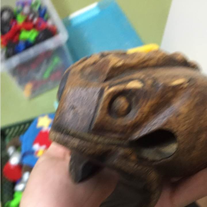 カエル（木製）