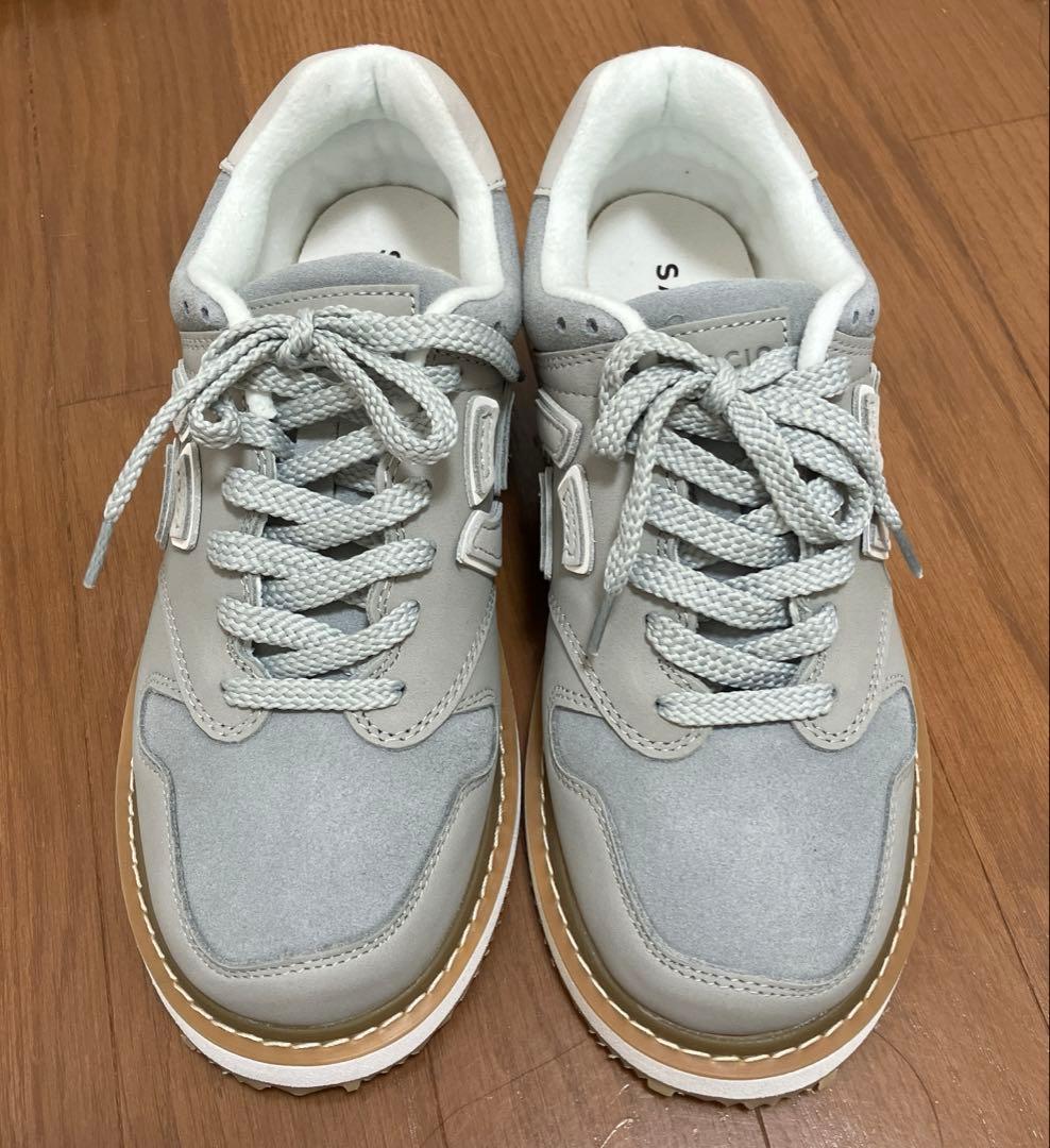 SANGACER スニーカー　にゅ〜ず