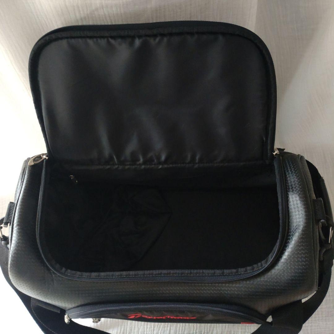 TaylorMade テーラーメイド　ゴルフバッグ 黒　ボストンバック