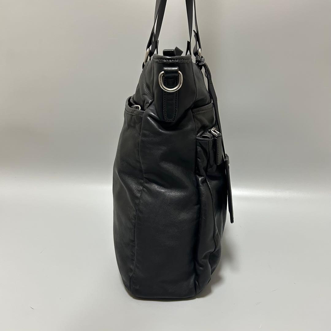 PRADA プラダ ハンドバッグ トートバッグ エンボスロゴ ブラックDMK専用
