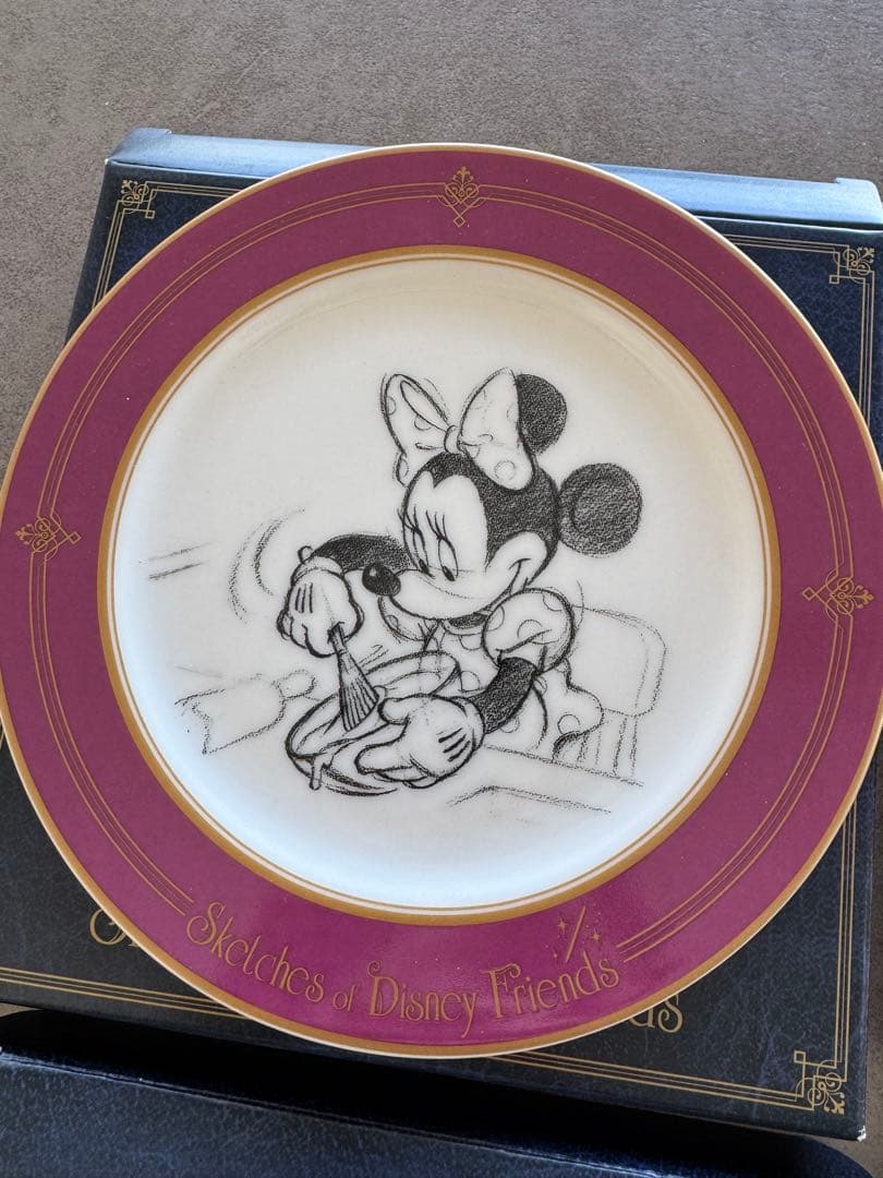 東京ディズニーリゾート 4枚スケッチプレートセット