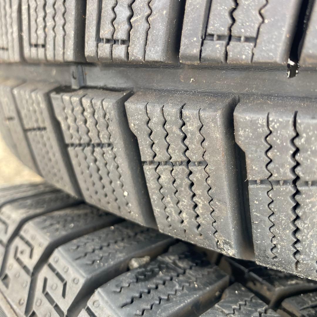 Pirelli ICE ZERO STUDLESS 18インチ