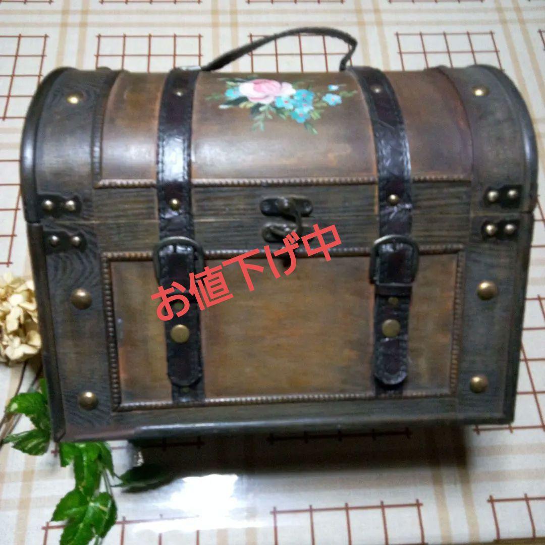 昭和レトロ　大型トランク型　収納木箱　花絵柄　インテリア