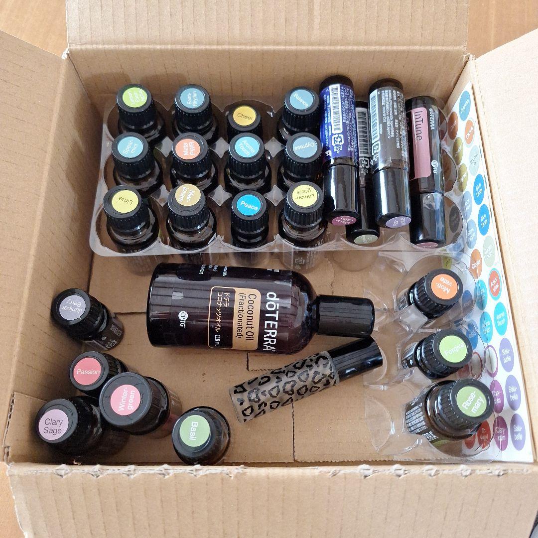 doTERRA エッセンシャルオイルセット 25本以上 ケース付き