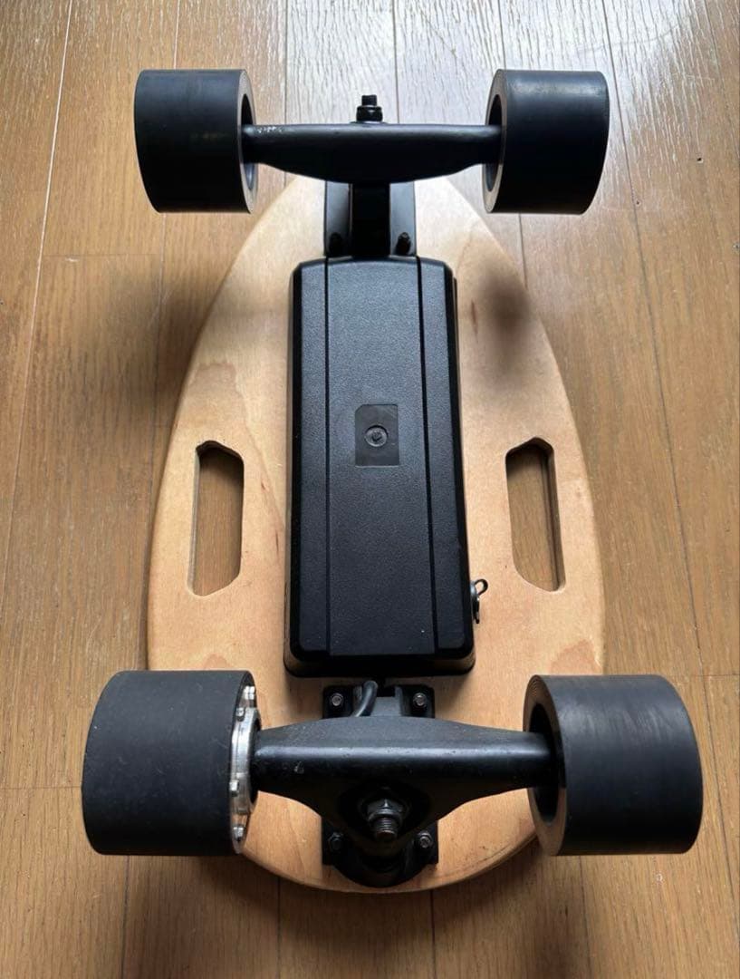 電動スケートボード 卵型デッキ