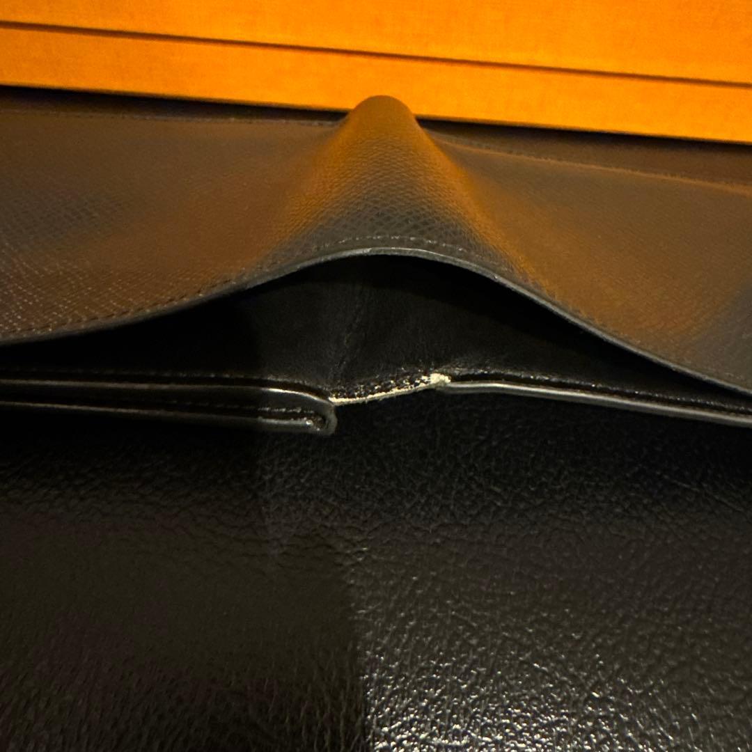 ルイヴィトン　タイガ　アメリゴNM　二つ折り財布