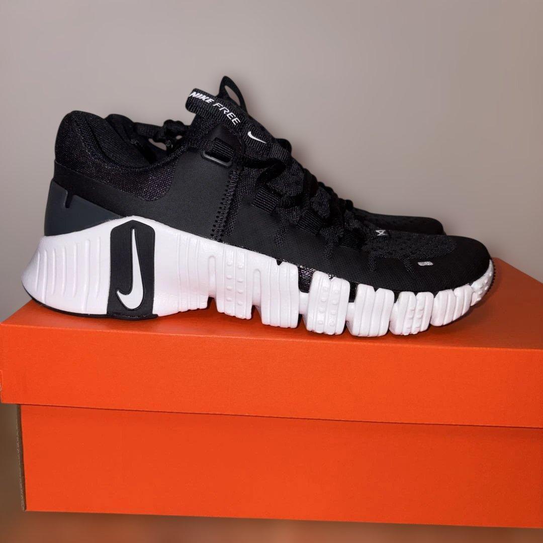 【新品】Nike FREE METCON 5 フリー メトコン 5 24cm