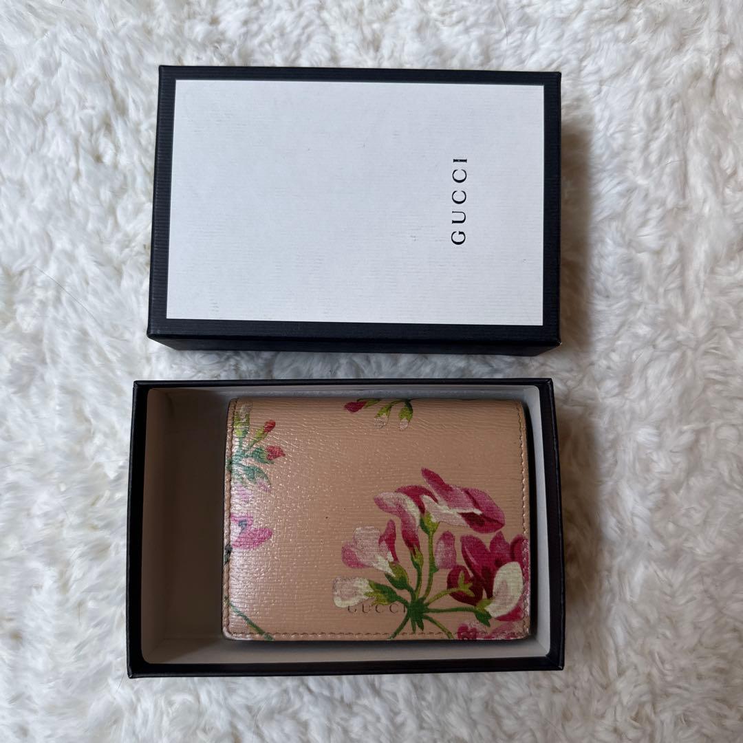 GUCCI 花柄 二つ折り財布 ベージュ