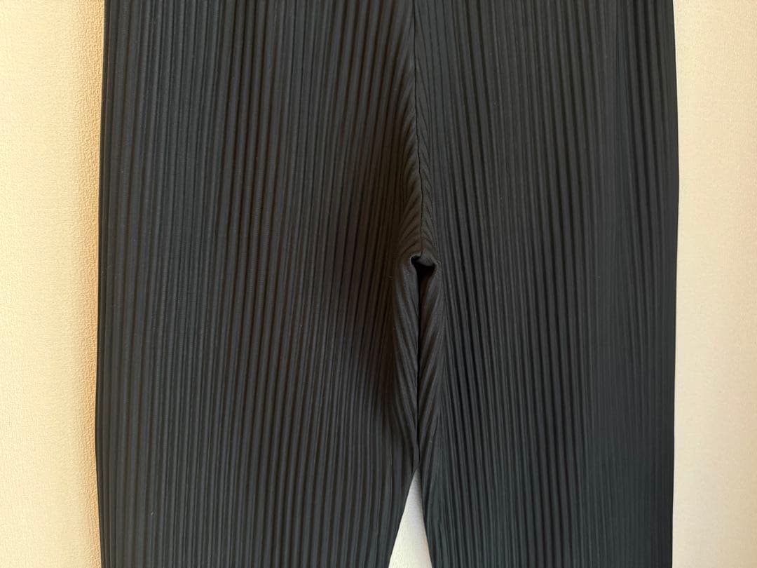 3(L)オムプリッセ　HOMMEPLISSE パンツ　イッセイミヤケ　BLK