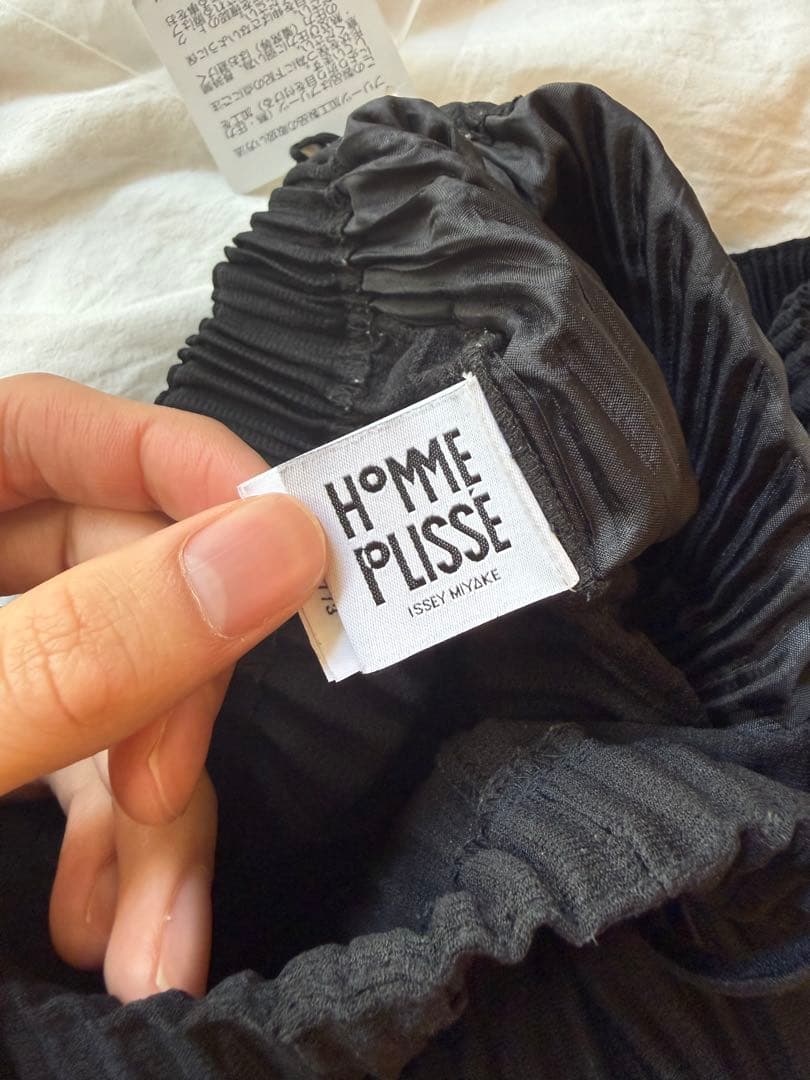 3(L)オムプリッセ　HOMMEPLISSE パンツ　イッセイミヤケ　BLK