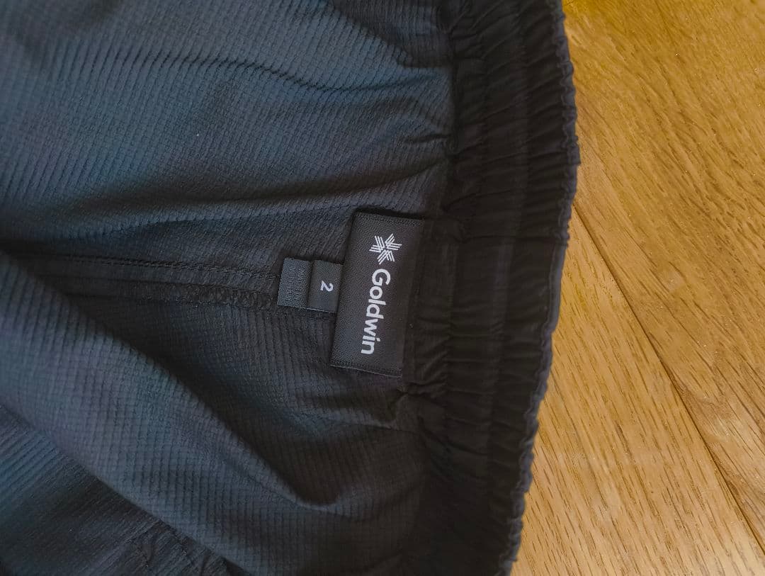 Goldwin　PERTEX EQUILIBRIUM Wind Pants