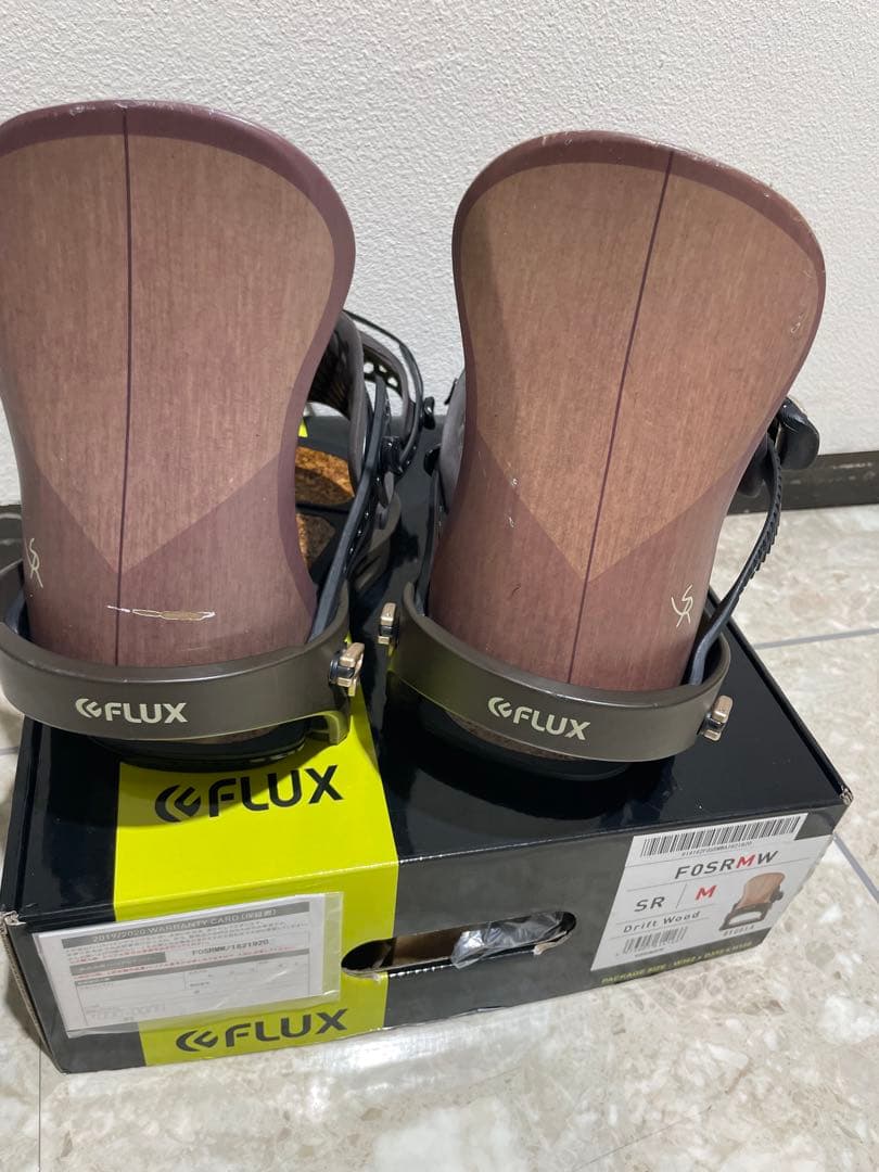 FLUX フラックス　SR スノーボードビンディング②