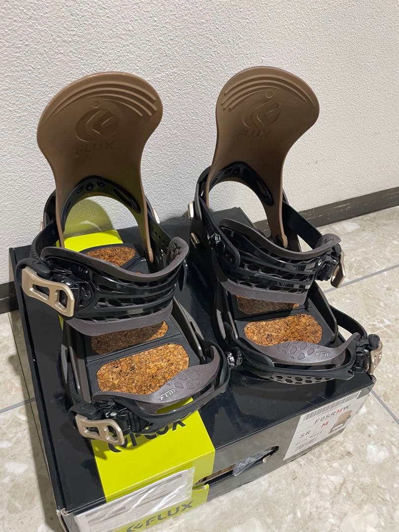 FLUX フラックス　SR スノーボードビンディング②
