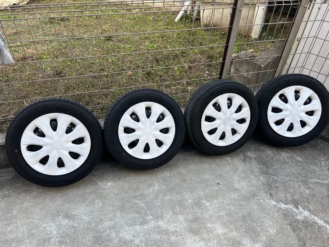 ブリヂストン　ブリザック　155/65r14 スタッドレスタイヤ　山有り　2本②