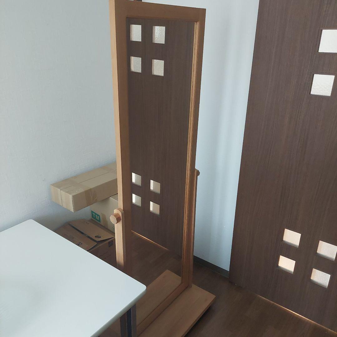 ナチュラル木製スタンドミラー 3つあります