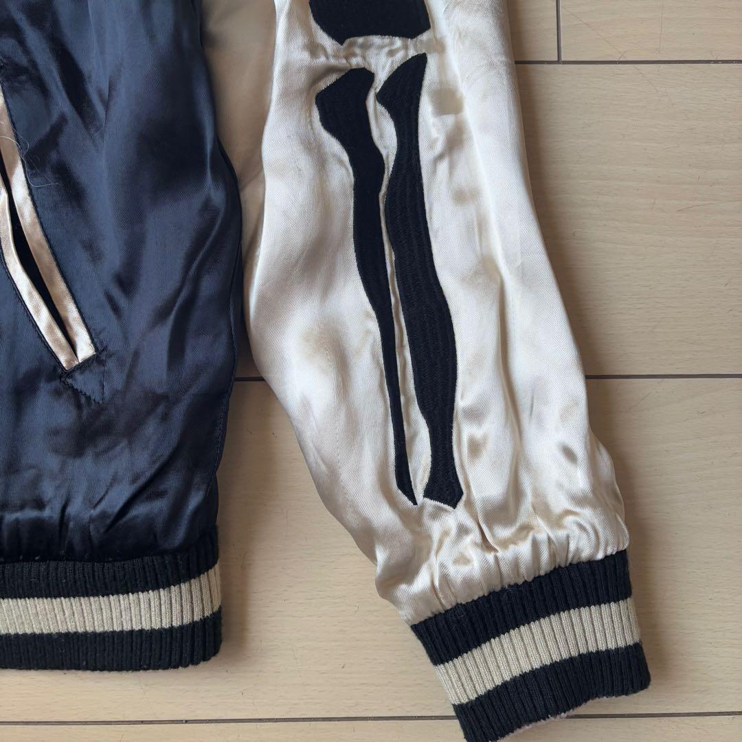 VANSON バンソン×ルニーテューンズ リバーシブルスカジャン　レーヨン