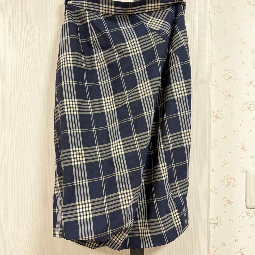 ヴィヴィアンウエストウッド　スカート　アシンメトリー